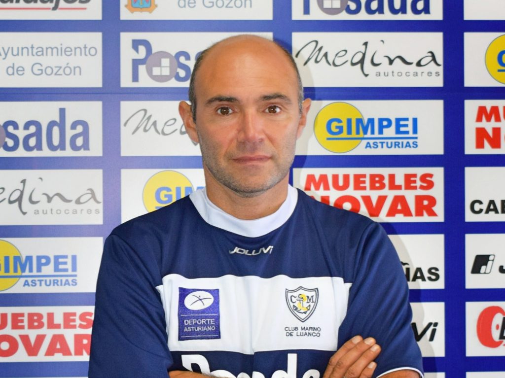 El Marino de Luanco y Manel Menéndez separan sus caminos de mutuo acuerdo