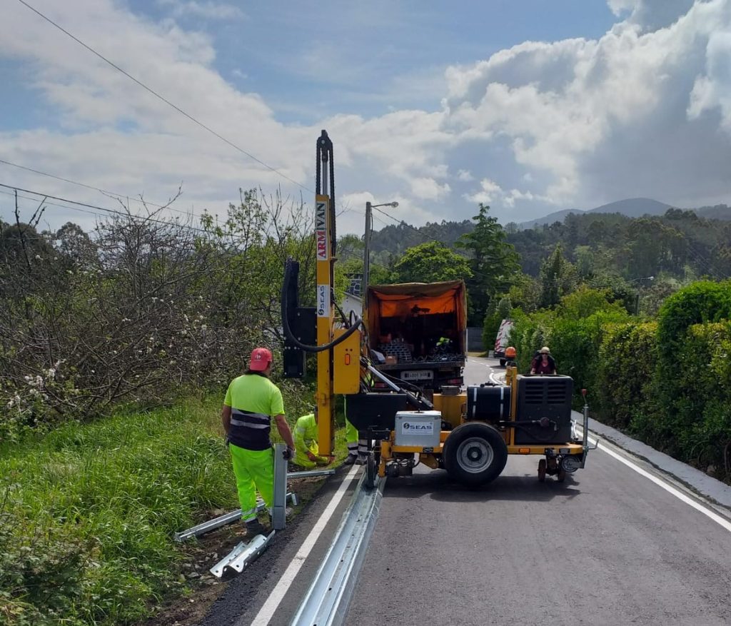 Movilidad destina más de 1,2 millones a renovar las barreras de seguridad en la red autonómica de carreteras