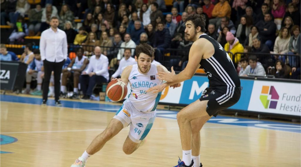 Pablo Longarela, primer fichaje del Alimerka Oviedo Baloncesto para la temporada 25-26