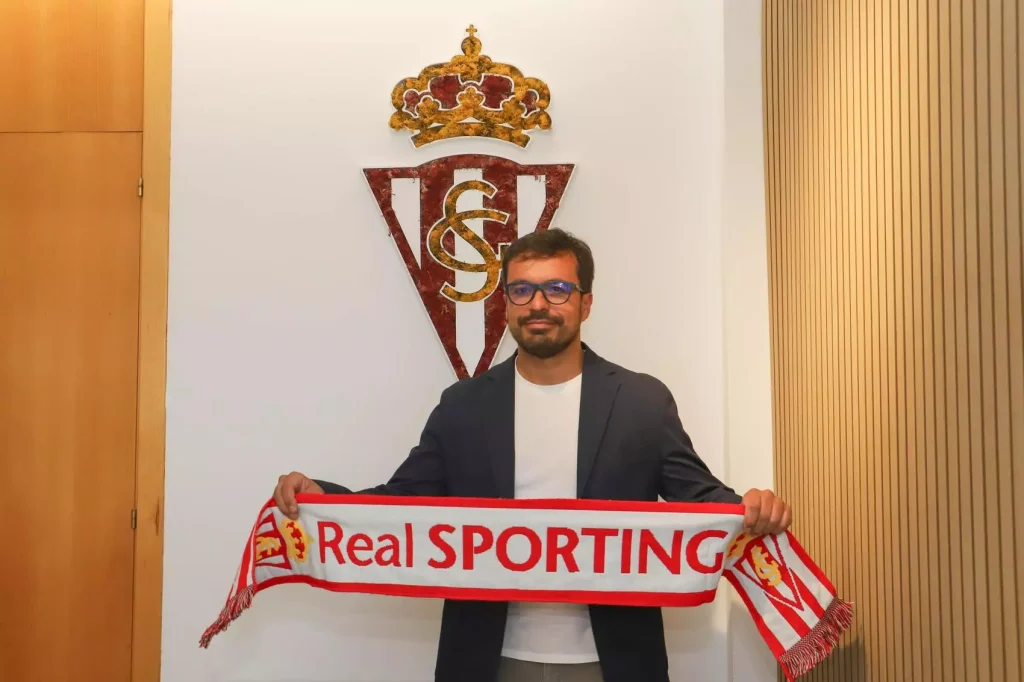 Alfonso Baldomir nuevo entrenador del Sporting Femenino