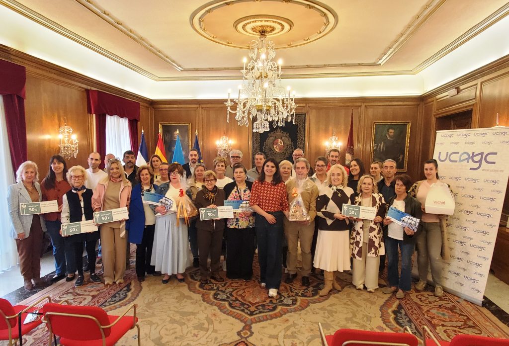 UCAYC entrega los premios de las campañas de promoción comercial vinculadas a la tarjeta de fidelización AQUÍ VUELVO