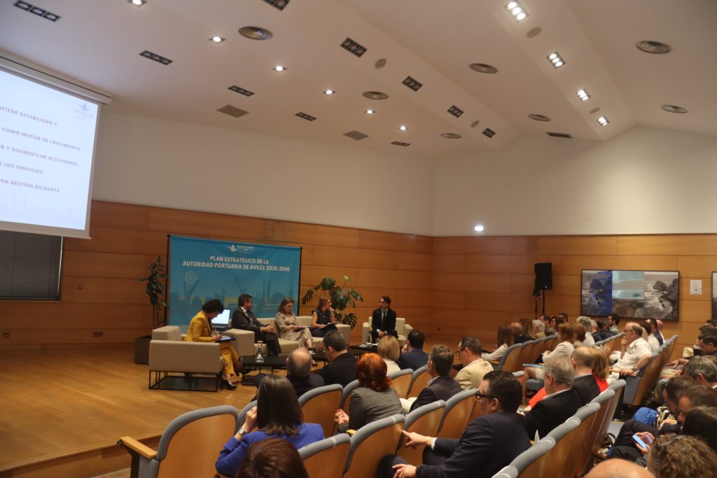 El Puerto de Avilés se presenta como aliado de la industria y facilitador de nuevas empresas El Puerto de Avilés se presenta como aliado de la industria y facilitador de nuevas empresas