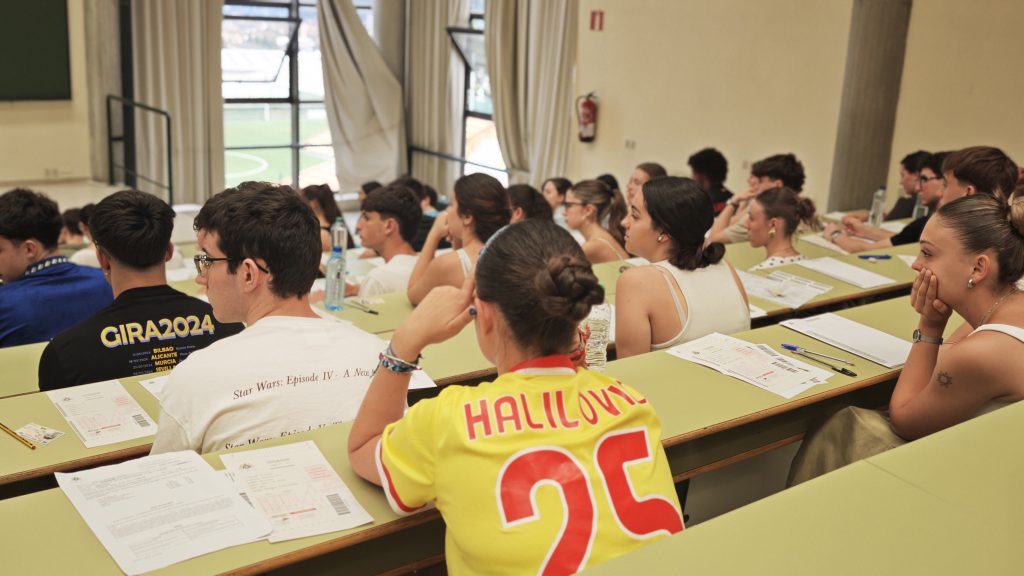 El 95,12 % del estudiantado aprueba la PAU en Asturias en la convocatoria de junio El 95,12 % del estudiantado aprueba la PAU en Asturias en la convocatoria de junio