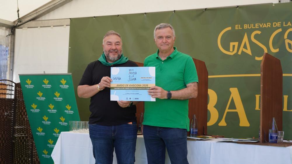 Oviedo 2031 recibe el Premio Amigo de Gascona 2026 durante la Preba de la Sidra Oviedo 2031 recibe el Premio Amigo de Gascona 2026 durante la Preba de la Sidra