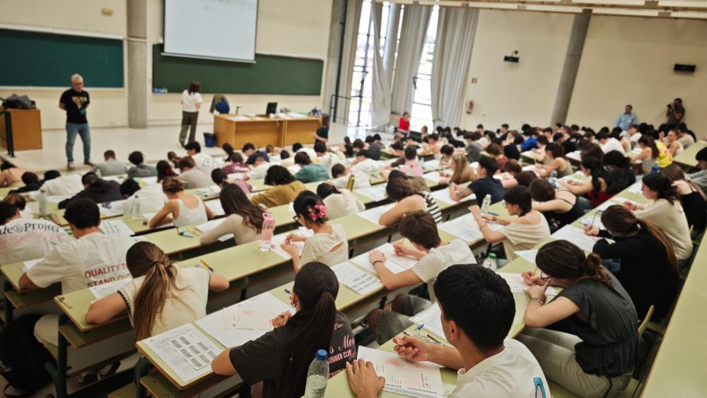 1.120 estudiantes se examinan de la PAU en Asturias la próxima semana 1.120 estudiantes se examinan de la PAU en Asturias la próxima semana