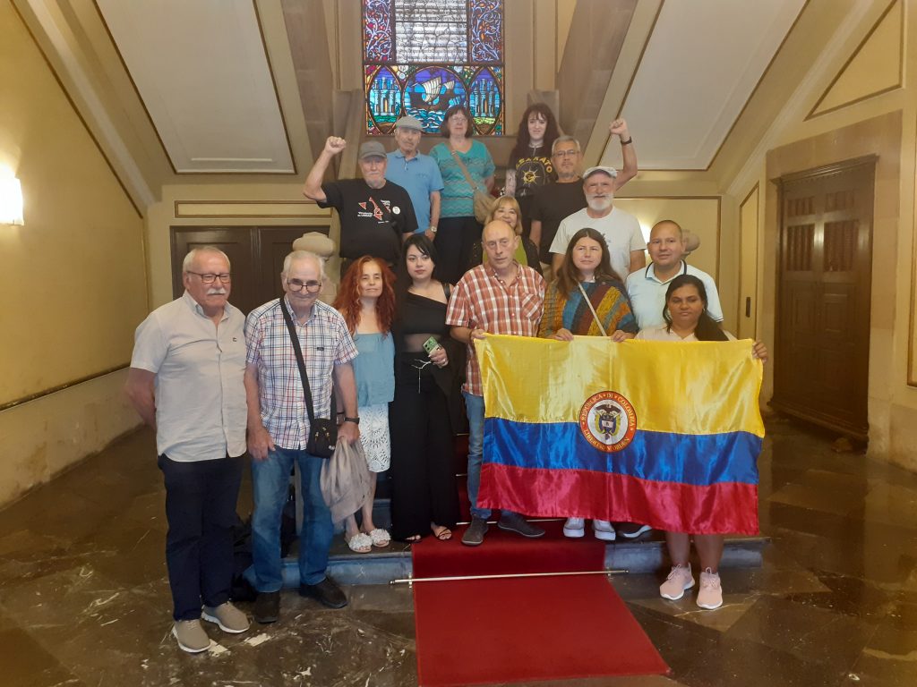 Avilés renueva su compromiso con activistas en la lucha por la defensa de los derechos humanos en Colombia Avilés renueva su compromiso con activistas en la lucha por la defensa de los derechos humanos en Colombia