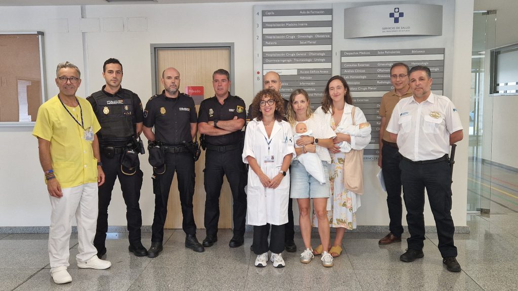 El Hospital Valle del Nalón refuerza su seguridad y completa con éxito un simulacro de ‘Código rosa’ frente al robo de bebés