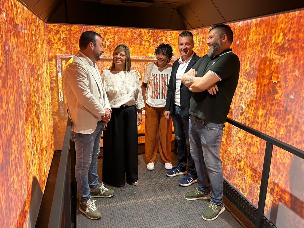 La vicepresidenta destaca la nueva sala inmersiva del pozo Santa Bárbara como revulsivo turístico para la Montaña Central La vicepresidenta destaca la nueva sala inmersiva del pozo Santa Bárbara como revulsivo turístico para la Montaña Central