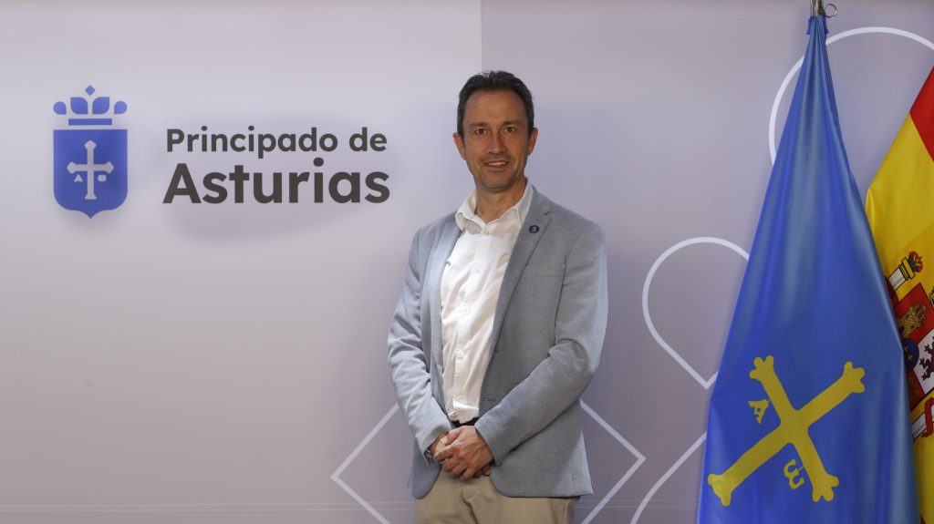 Zapico ve viable la planta de biogás de Cabrales y anuncia que el Principado acompañará al Ayuntamiento para hacerla posible Zapico ve viable la planta de biogás de Cabrales y anuncia que el Principado acompañará al Ayuntamiento para hacerla posible