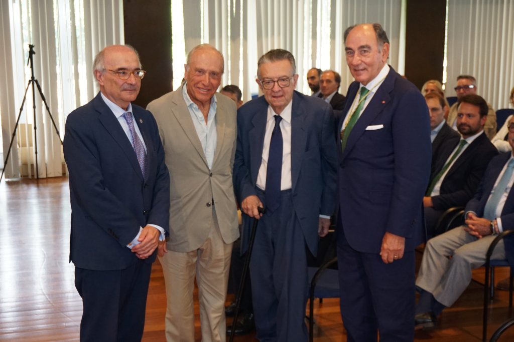 Ignacio Sánchez Galán, presidente de Iberdrola, recibe la Medalla de Oro de los Cursos de la Granda 2026